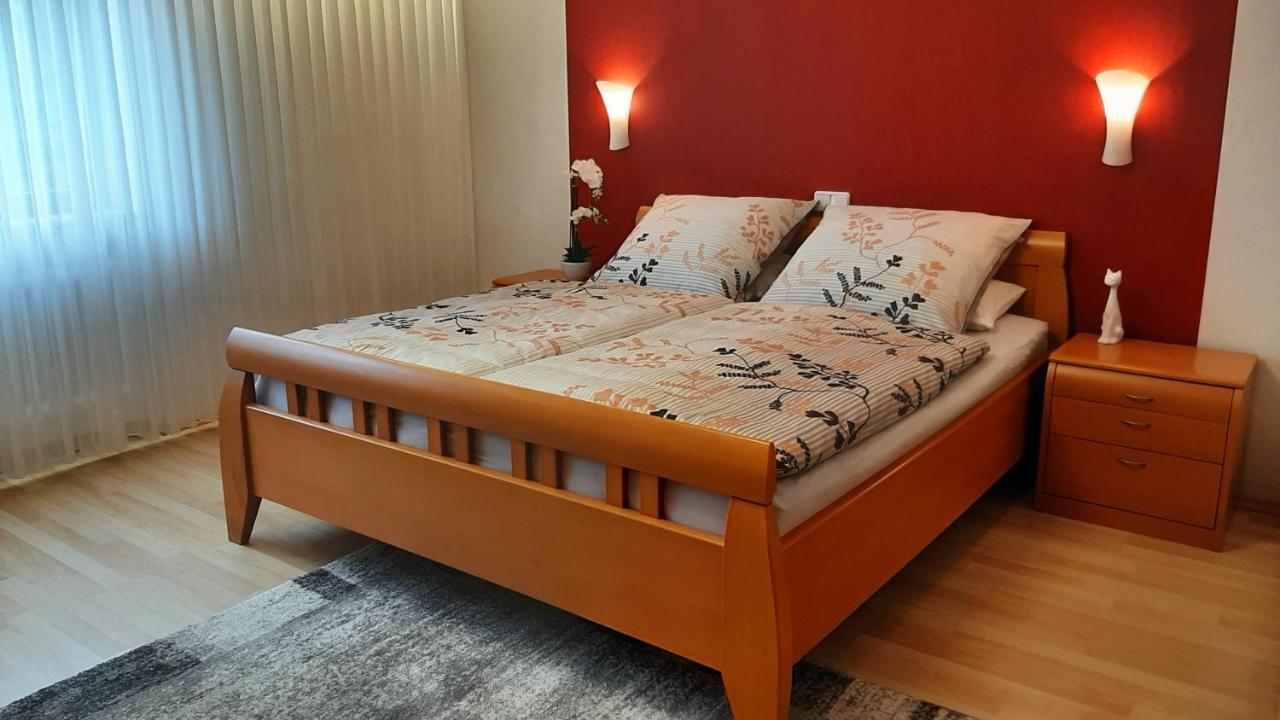 Ferienwohnung Mit Japangarten Карлщат Екстериор снимка