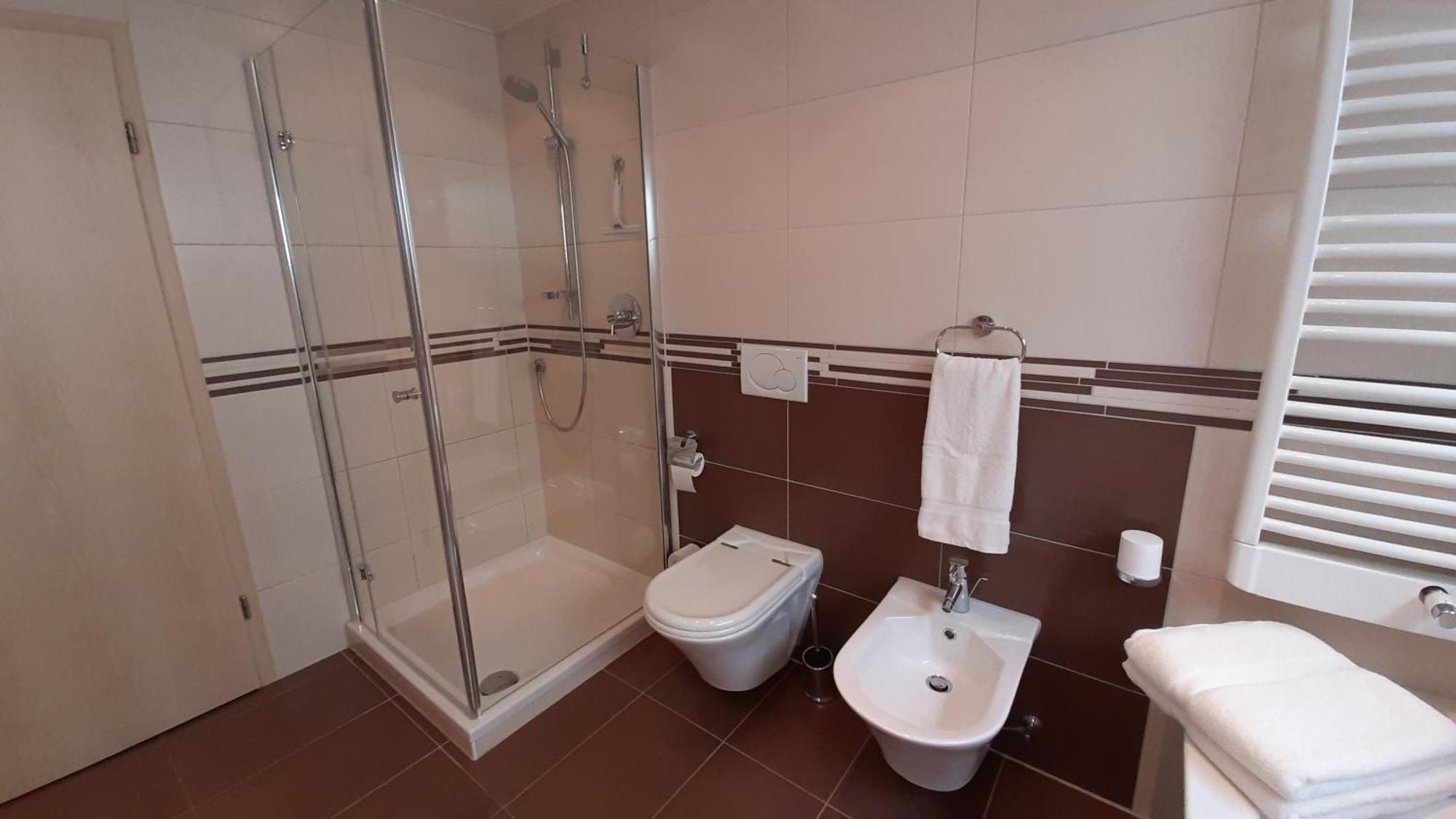 Ferienwohnung Mit Japangarten Карлщат Екстериор снимка