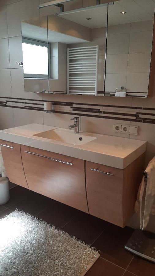 Ferienwohnung Mit Japangarten Карлщат Екстериор снимка