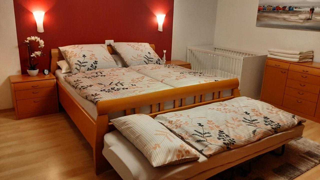 Ferienwohnung Mit Japangarten Карлщат Екстериор снимка